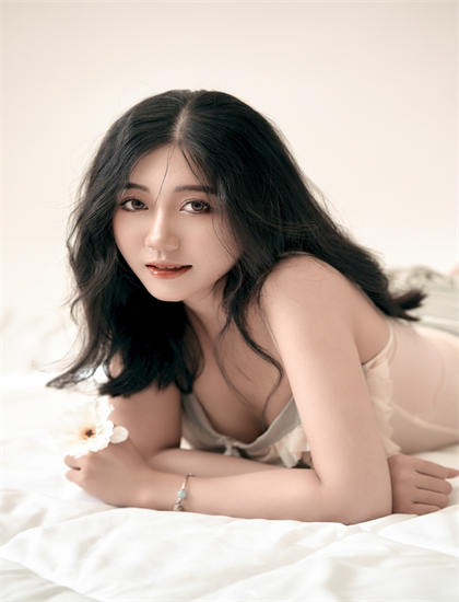 欧美VOCAL的RAPPER-故宫灵异事件视频